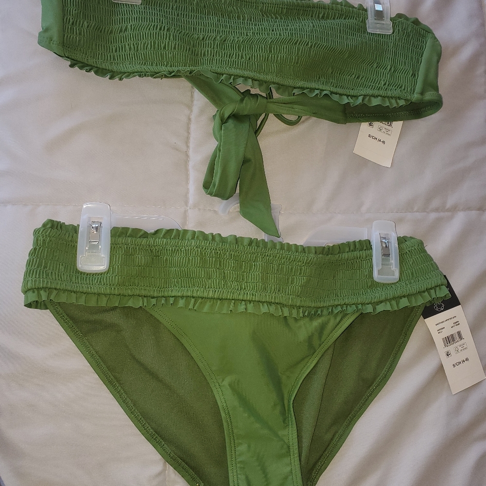 Green Bathing suitπ©± π - Picture 7 of 7